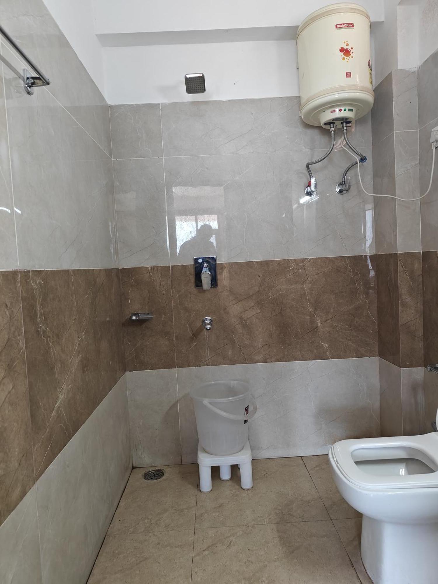 אמריצר Santosh Cafe & Rooms מראה חיצוני תמונה